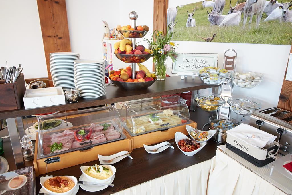 Hotel & Restaurant Seehof Podersdorf am See Luaran gambar