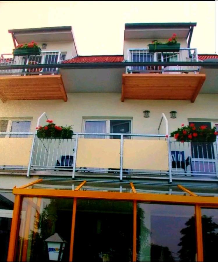 Hotel & Restaurant Seehof Podersdorf am See Luaran gambar